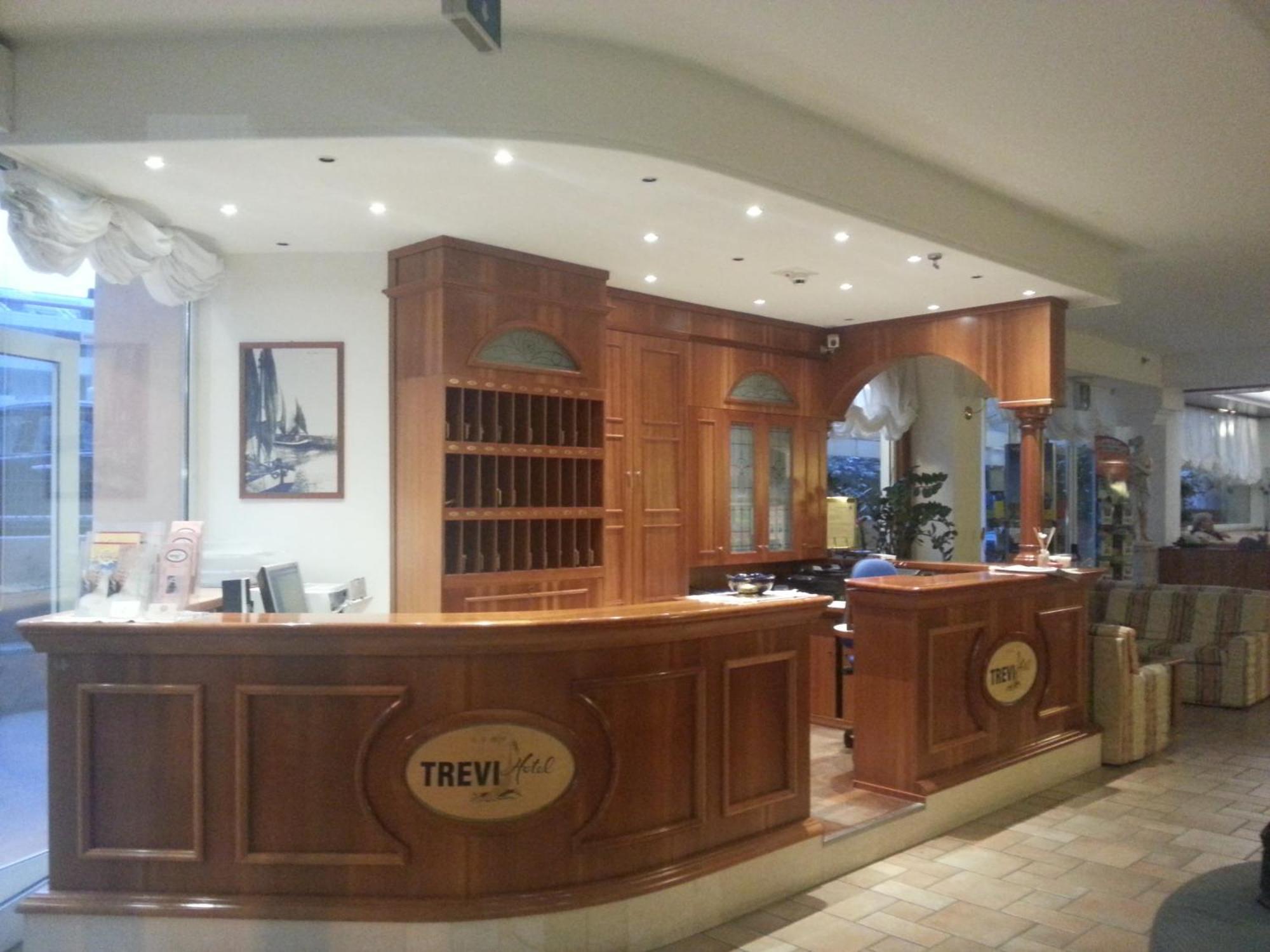 Hotel Trevi Riccione Esterno foto